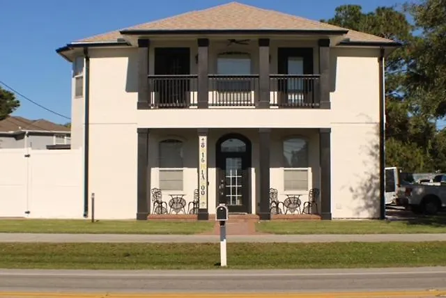 فيلا Vibrant Neworleans Style Retreat بنما سيتي بيتش