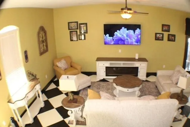 فيلا Vibrant Neworleans Style Retreat بنما سيتي بيتش بيت للعطل